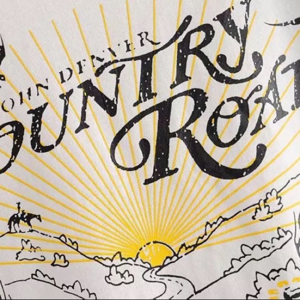 Country Homes Graphic Tee - Picture 4 of 6
